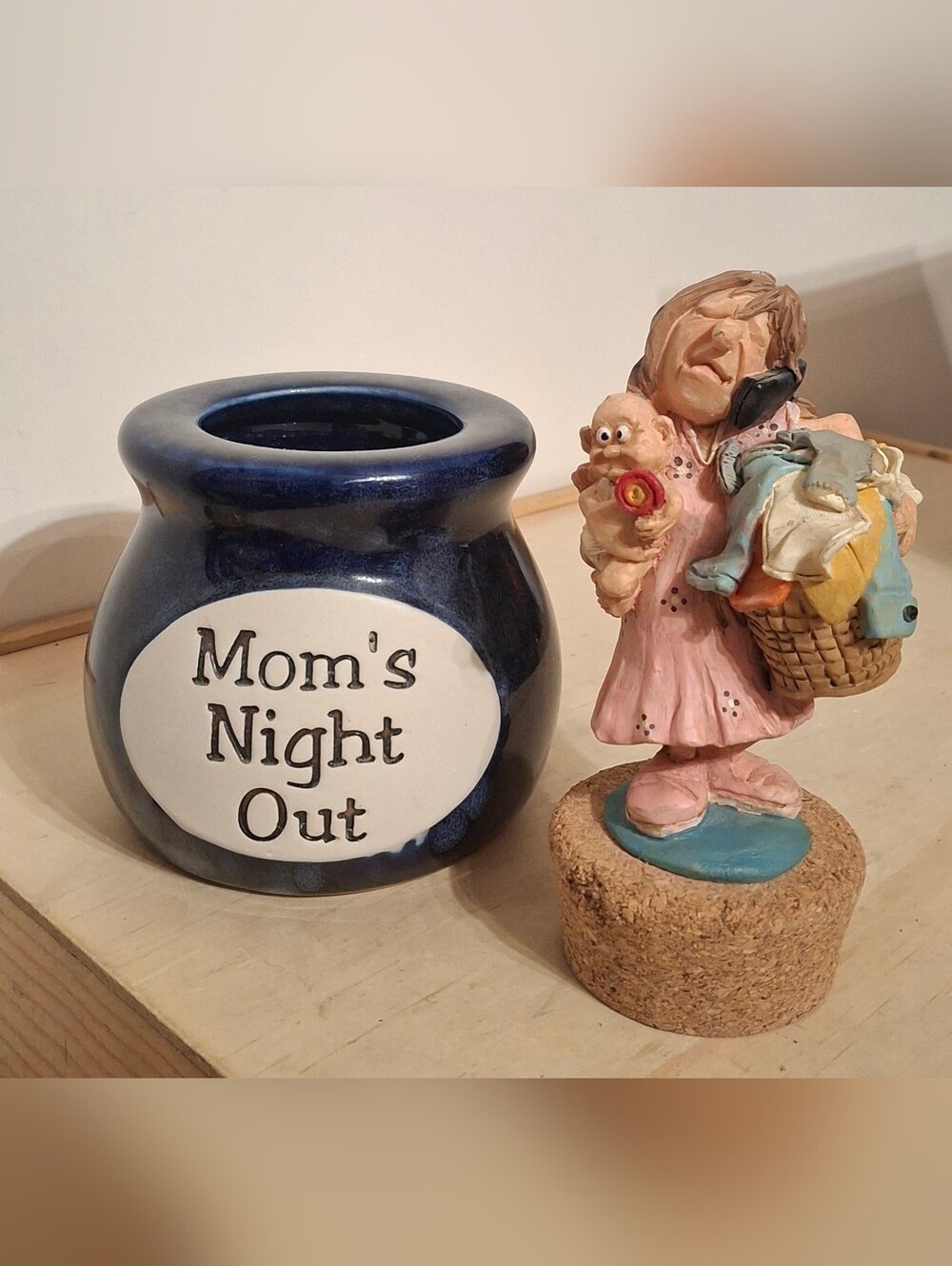 Vintage Mom's Night Out" figurine and coin jar set
